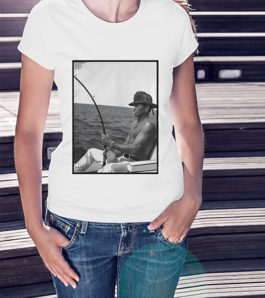 Paul Newman Fishing Wrk Hrd Ply Hrd HARRISON1973 T-Shirt