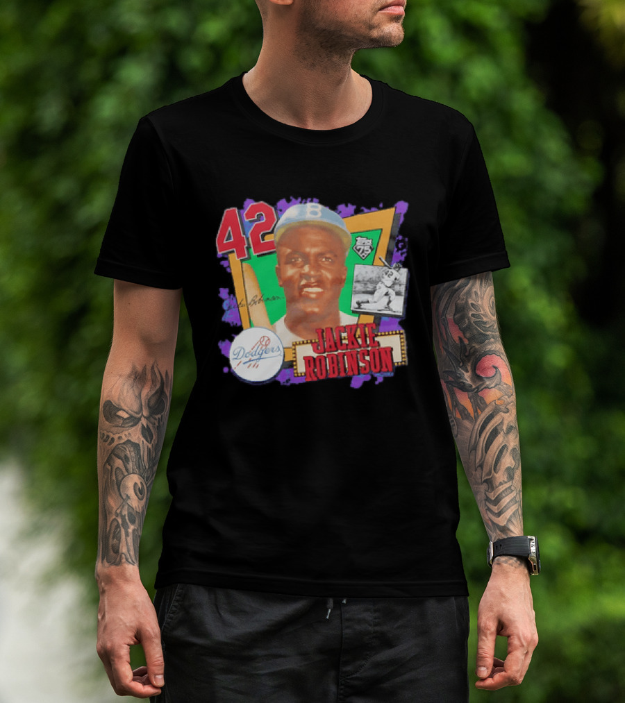 Jackie Robinson 42 Los Angeles Dodgers Topps 75 Baseball Legend T-Shirt