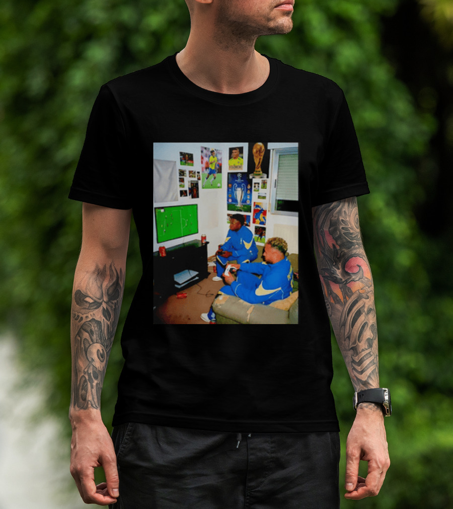 Brazil National Team Neymar Vinícius Júnior Playing Video Games Football S T-Shirt