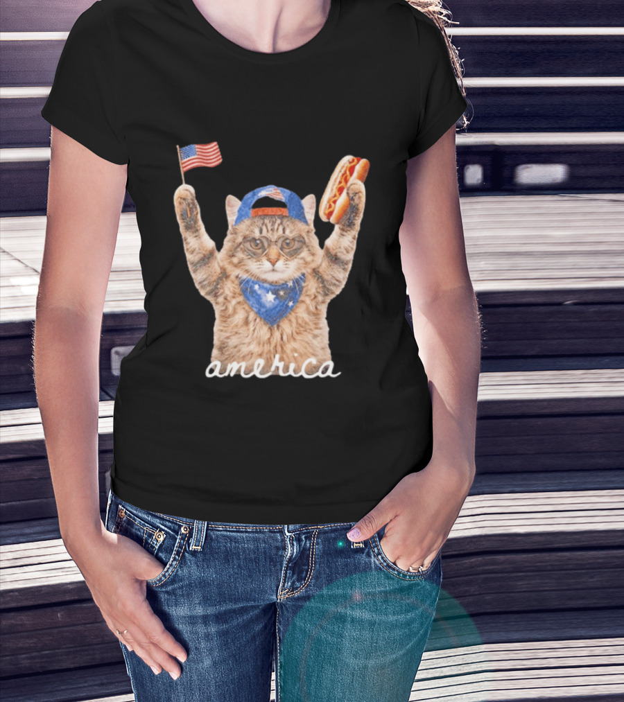 Patriotic Cat American Flag Hot Dog America Fourth Of July Celebration T-Shirt