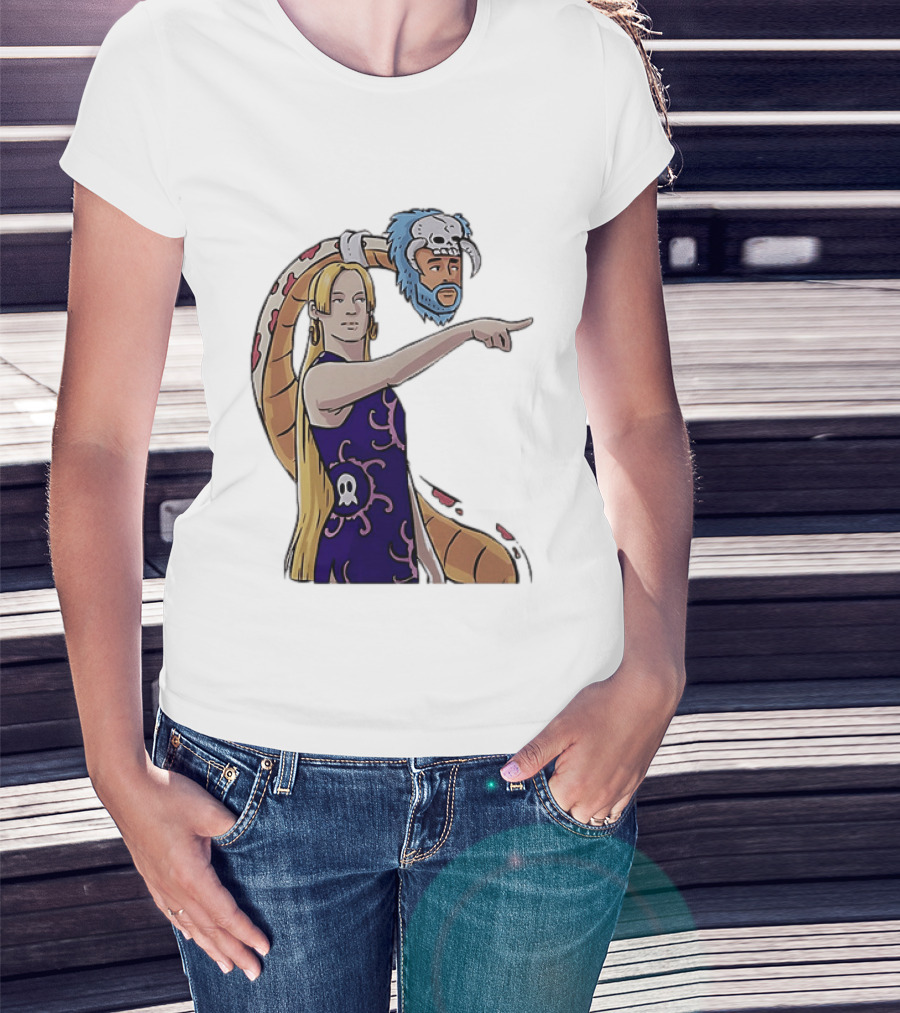 Sophie Cunningham Collaboration Boa Hancock Crossover Pointing Scene T-Shirt