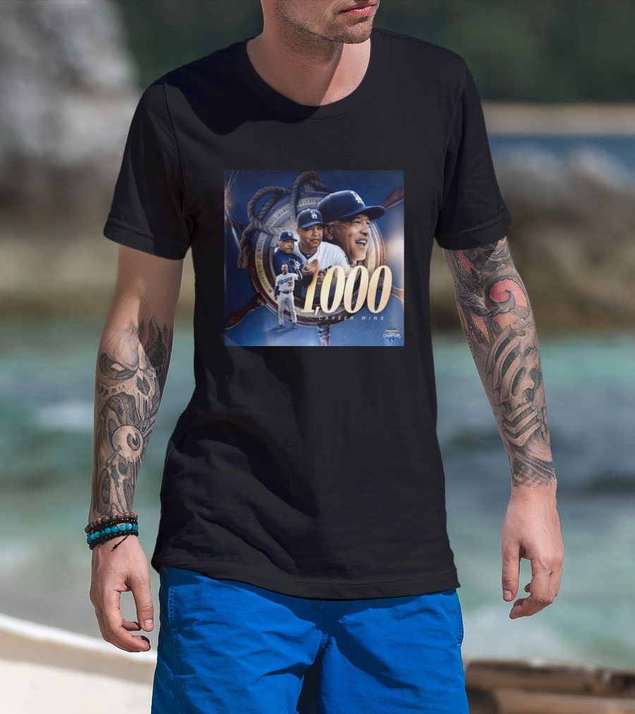 Los Angeles Dodgers Manager Doc Achieves 1000 Career Wins Milestone In Major League History T-Shirt