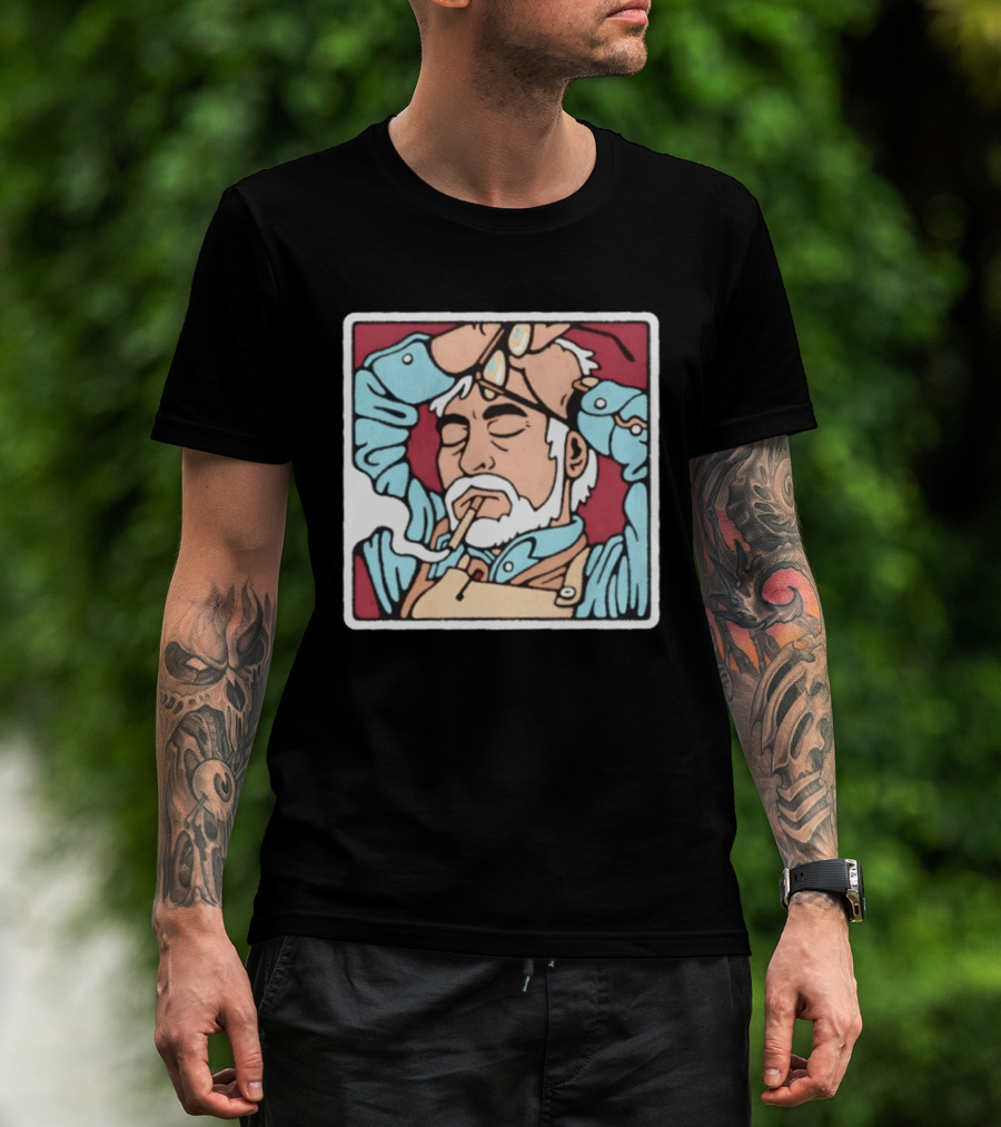 Hayao Miyazaki Smoking Studio Ghibli Filmmaker Animation Mens Casual T-Shirt