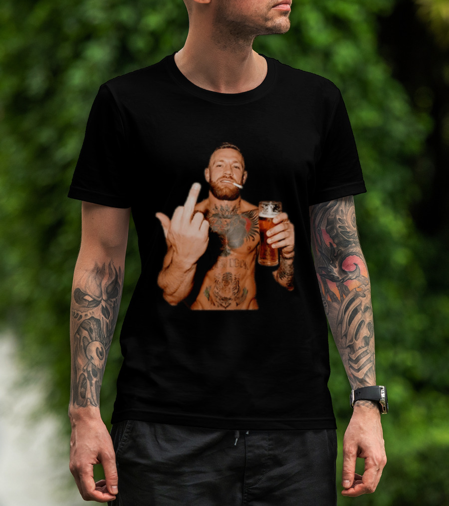 Conor McGregor UFC MMA The Notorious Middle Finger Tattoo Beer T-Shirt