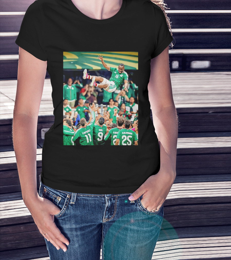 Mexican Football Celebration Julián Quiñones S. Giménez Raúl A. Alvarado Team Spirit T-Shirt