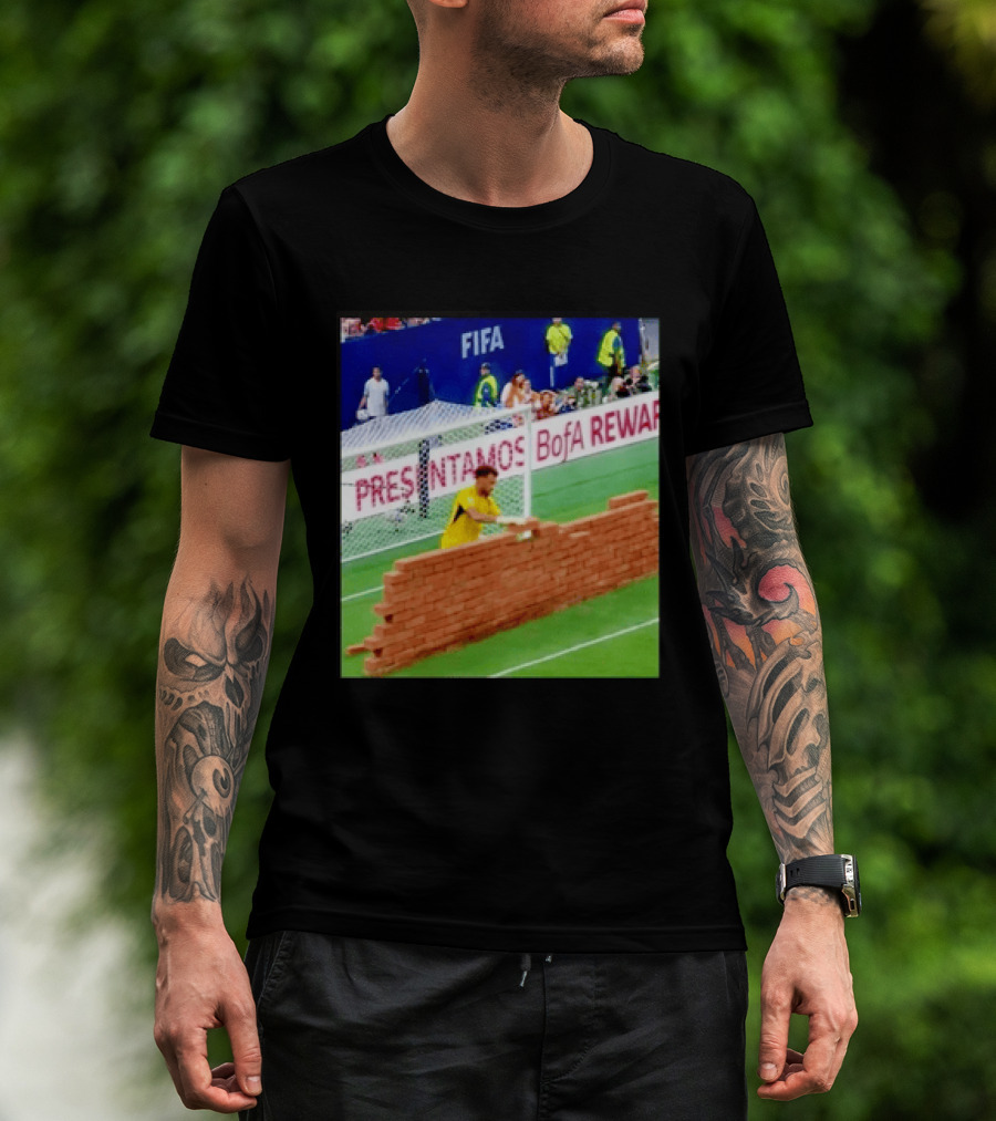 Vozinha Cape Verde FIFA Goalkeeper Meme Brick Wall Soccer Humor T-Shirt