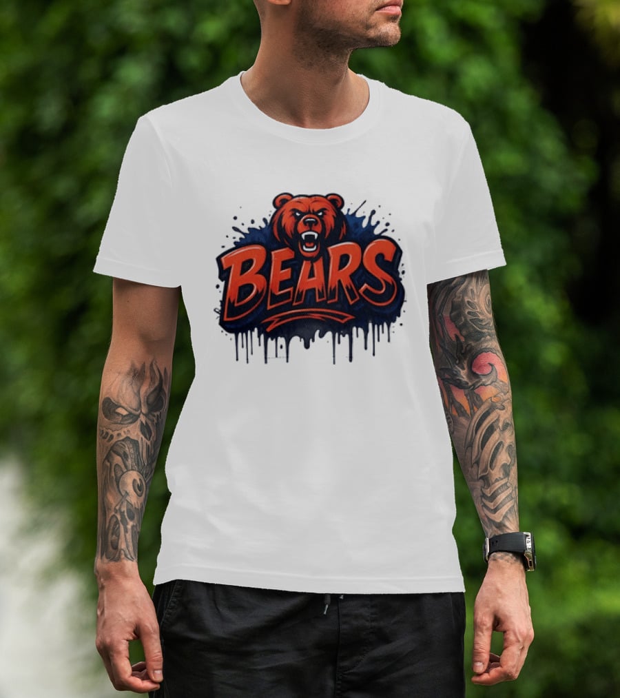 Chicago Bears Graffiti Style Vintage Bold Text Bear Head T-Shirt