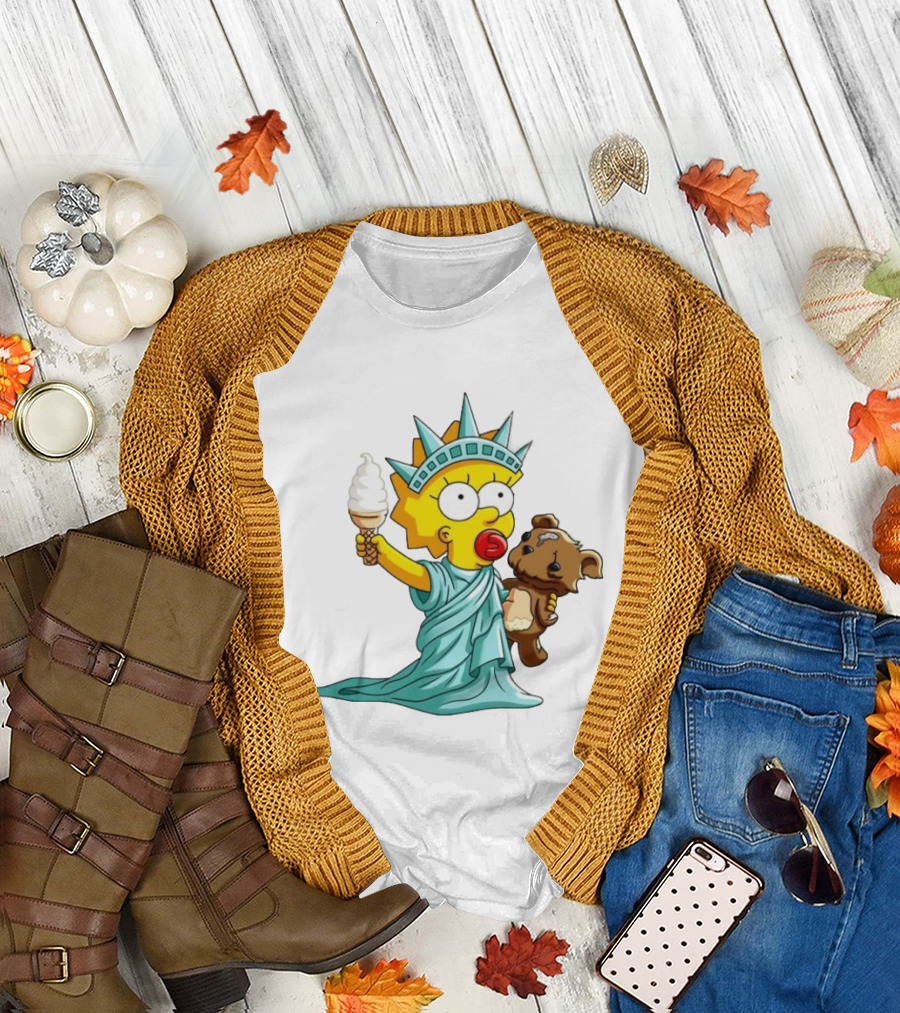 Statue of Liberty Baby with Ice Cream and Teddy Bear Cartoon T-Shirt