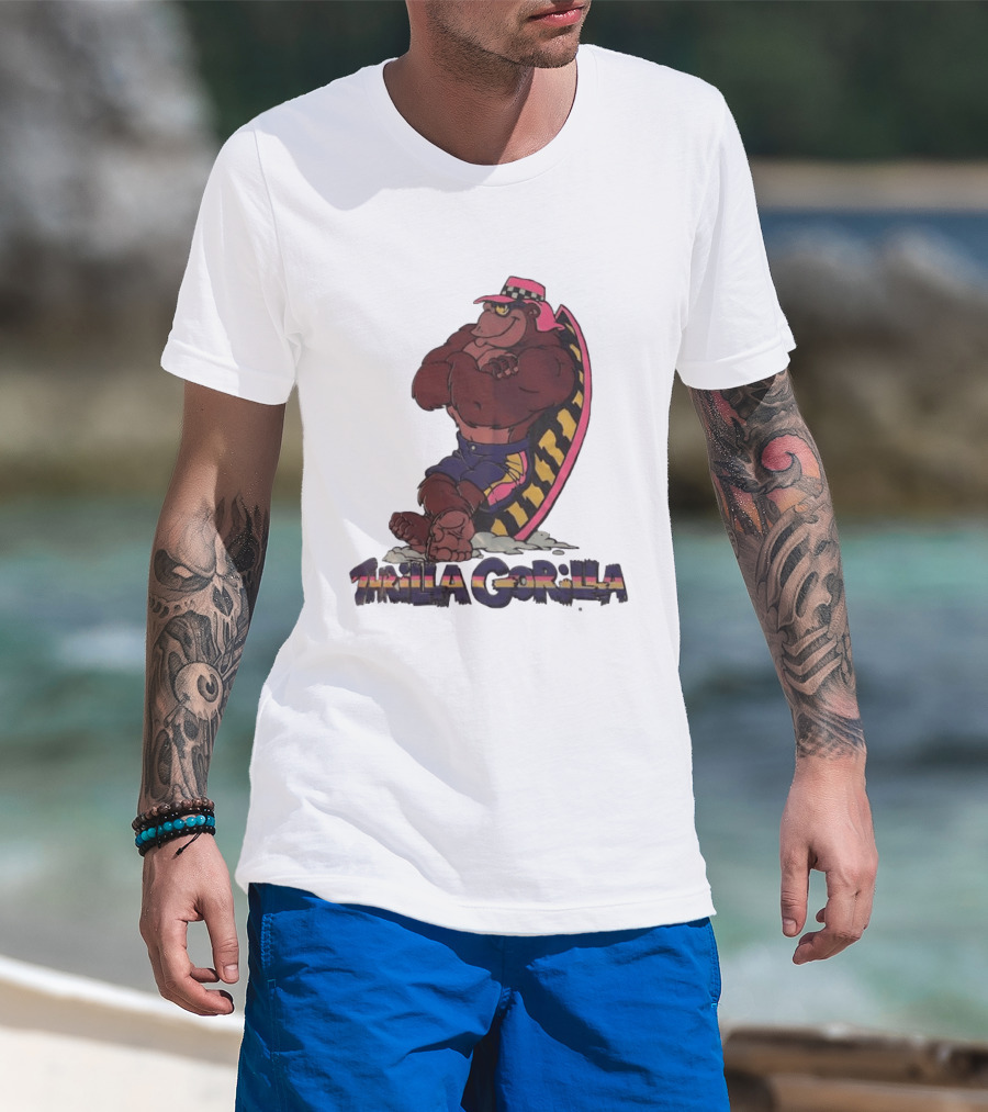 Thrilla Gorilla Town And Country Surf Checkered Hat Surfboard T-Shirt