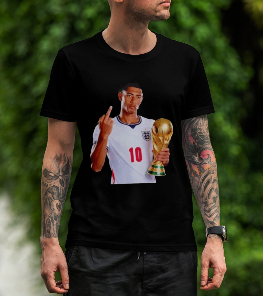 Jude Bellingham England World Cup Trophy Pose T-Shirt