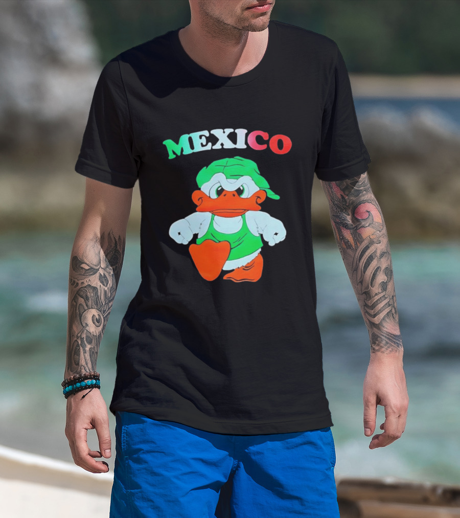 Mexico Duck Cartoon Green Outfit T-Shirt