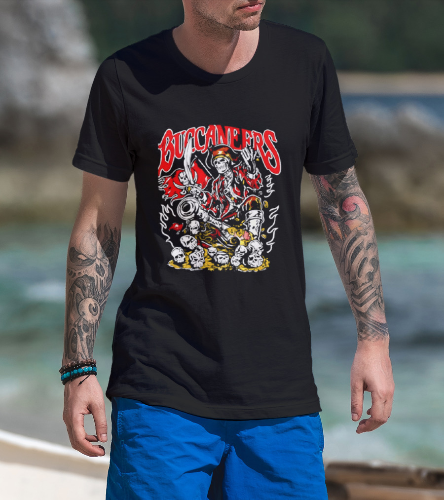 Tampa Bay Buccaneers Pirate Skeleton With Treasure Chest T-Shirt