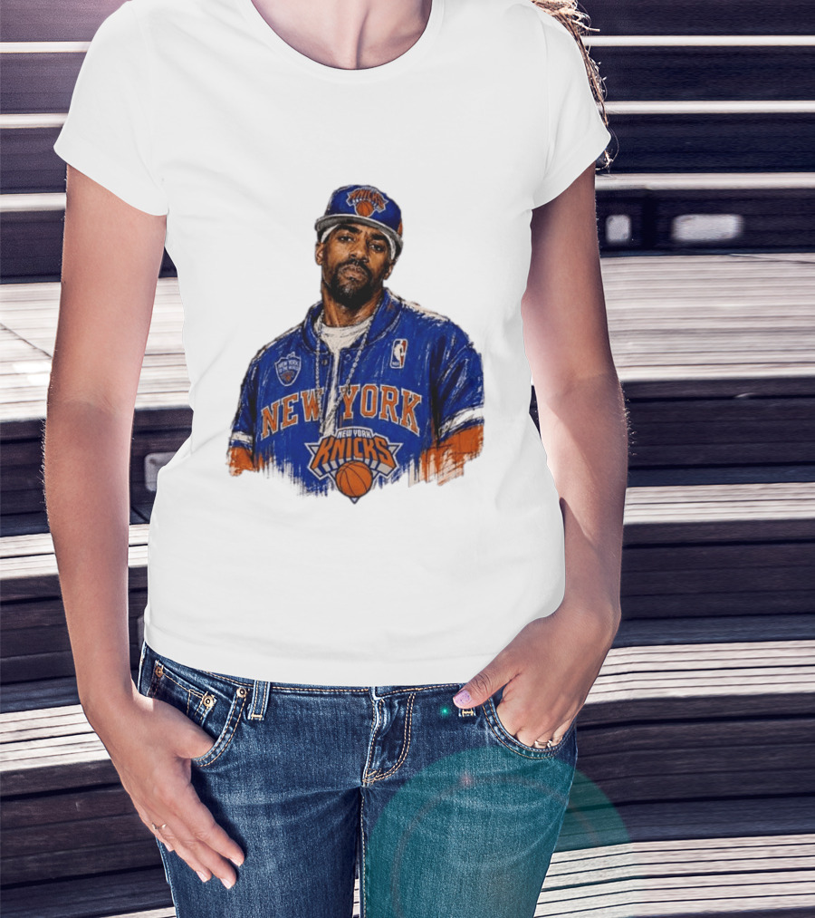 Kyrie Irving New York Knicks New Yorks Finest To The World Manhattan Knicks T-Shirt