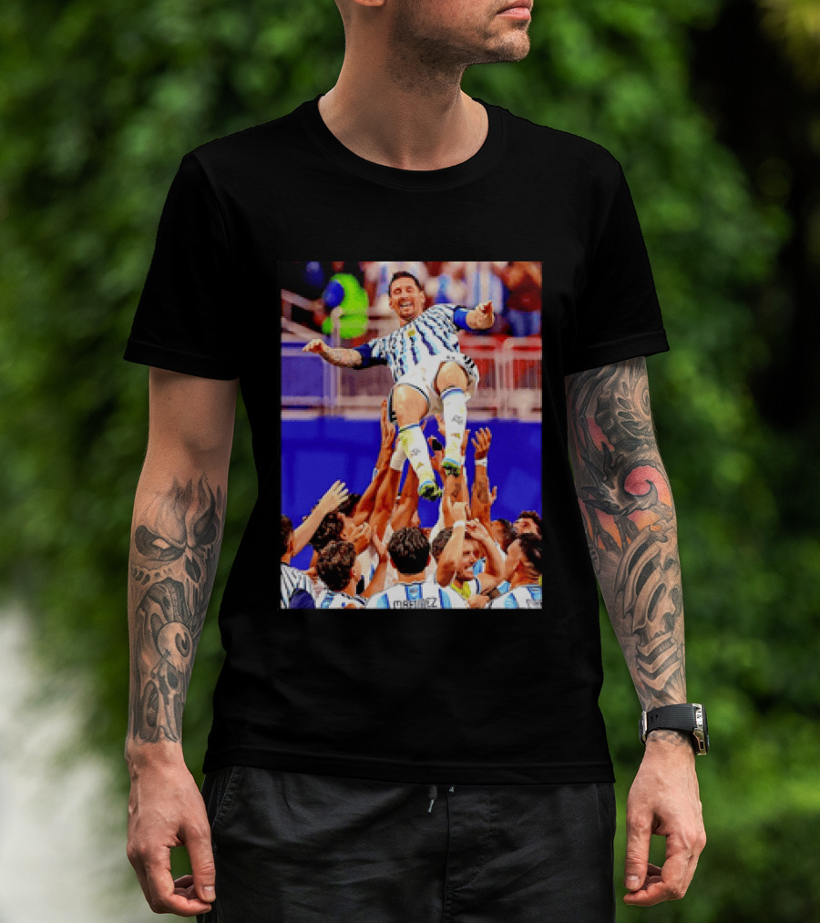 Lionel Messi Argentina Victory Celebration Team Lift T-Shirt