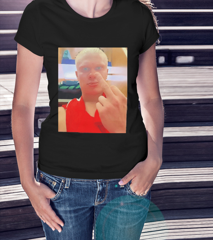 Norway Erling Haaland Middle Finger Selfie T-Shirt