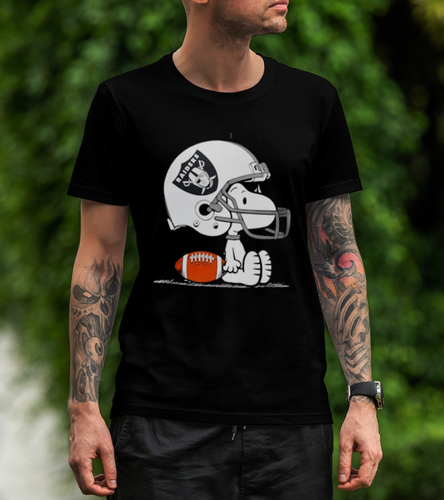Snoopy Las Vegas Raiders Football Helmet Collaboration Peanuts NFL T-Shirt