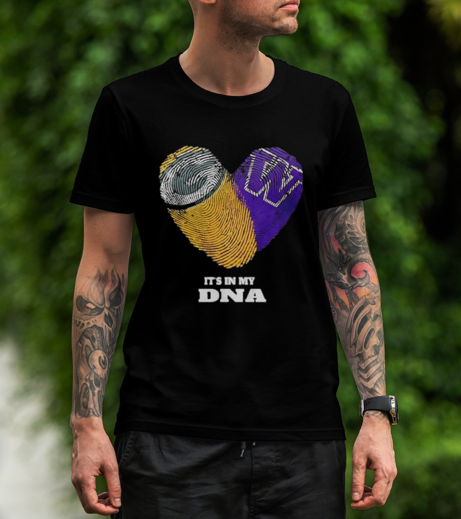 Green Bay Packers Washington Huskies Fingerprint Heart It's In My DNA T-Shirt