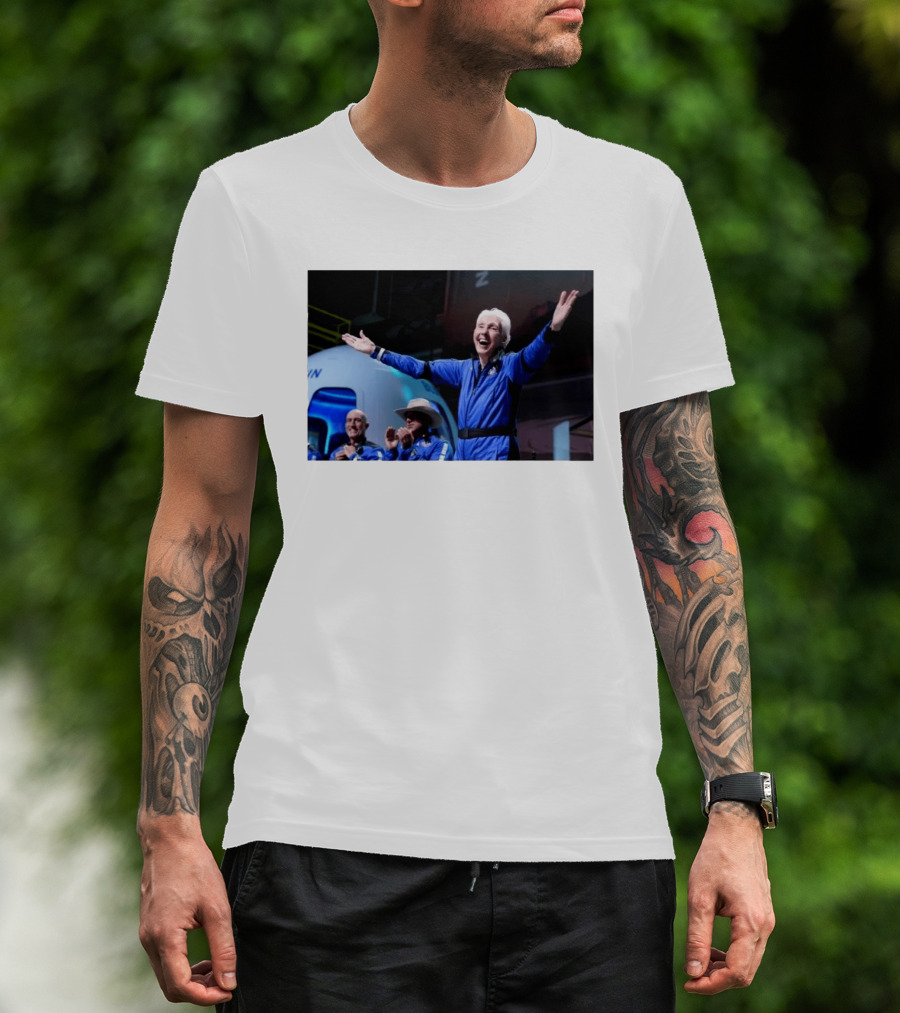 Wally Funk Age Record Space Travel Blue Origin Crew Celebration T-Shirt