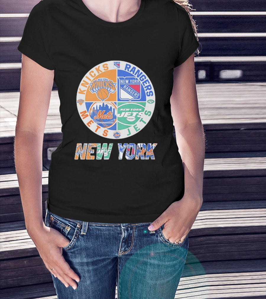 New York Knicks Rangers Mets Jets Fan Logos NY Sports Team Circle T-Shirt