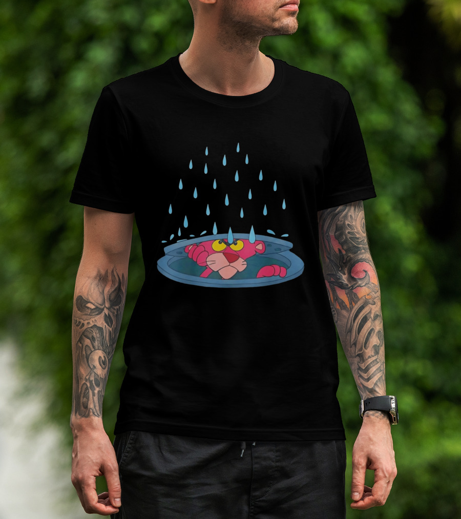 Pink Panther Peek Manhole Rainstorm Scene T-Shirt