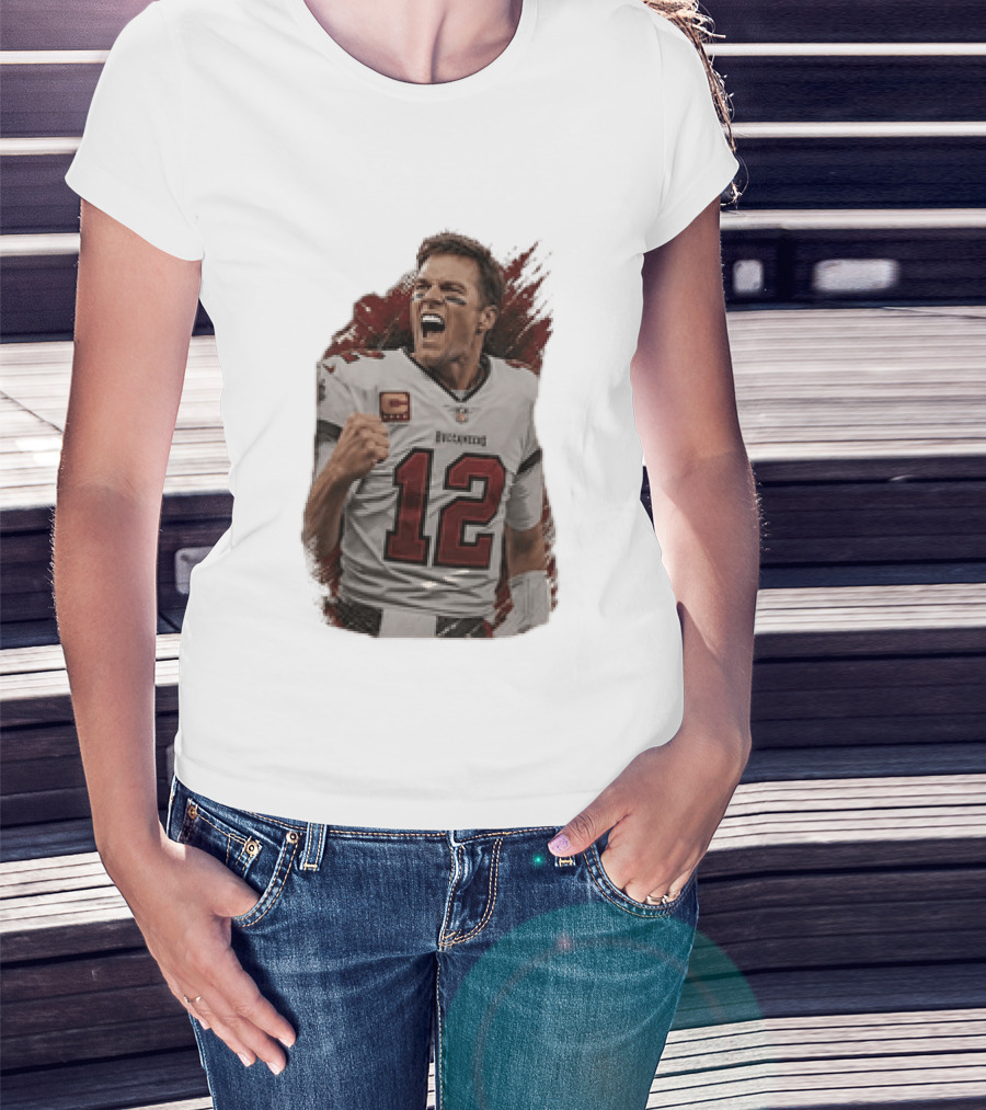 Tampa Bay Buccaneers Tom Brady Number 12 NFL Legend T-Shirt