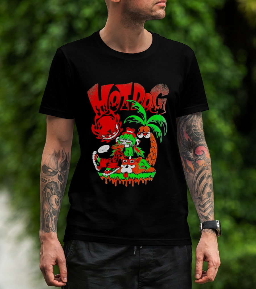 Hotdog Atsusugi Girl With Bear Hat And Dog Under Palm Tree T-Shirt