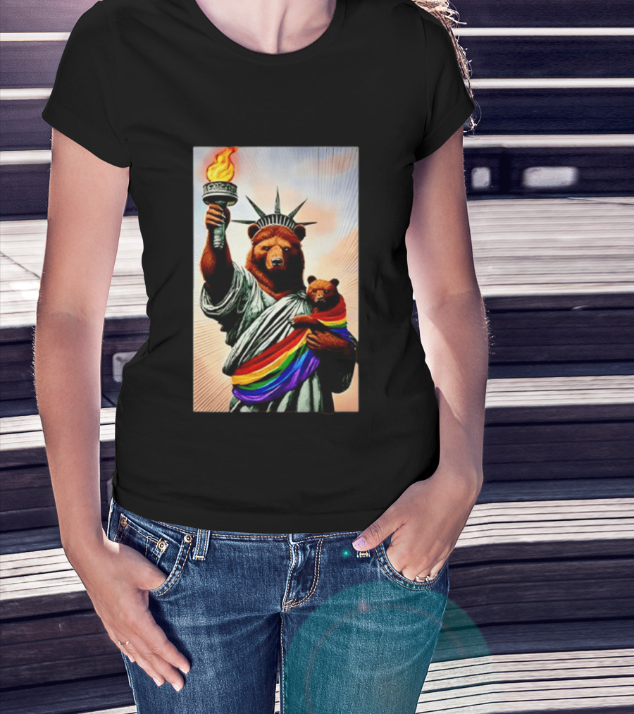 Bear Statues Liberty Rainbow Pride Torch T-Shirt