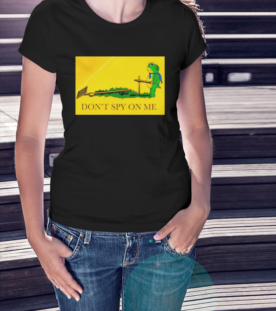 Portland Frog Don't Spy On Me Anti Flock Camera T-Shirt