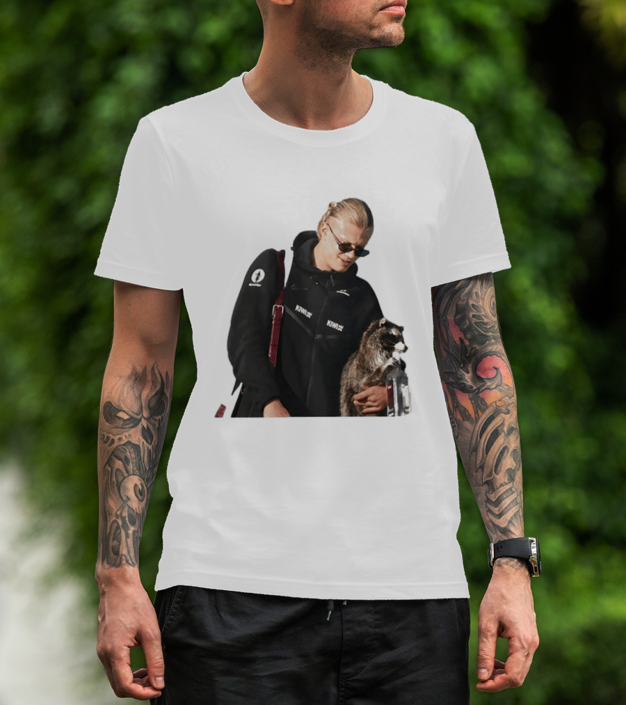 Erling Haaland Raccoon Meme Football KIWI K SPACE Texas T-Shirt