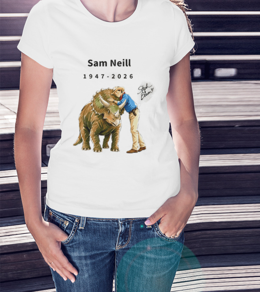 Sam Neill 1947 2026 Jurassic Park Iconic Triceratops Scene T-Shirt