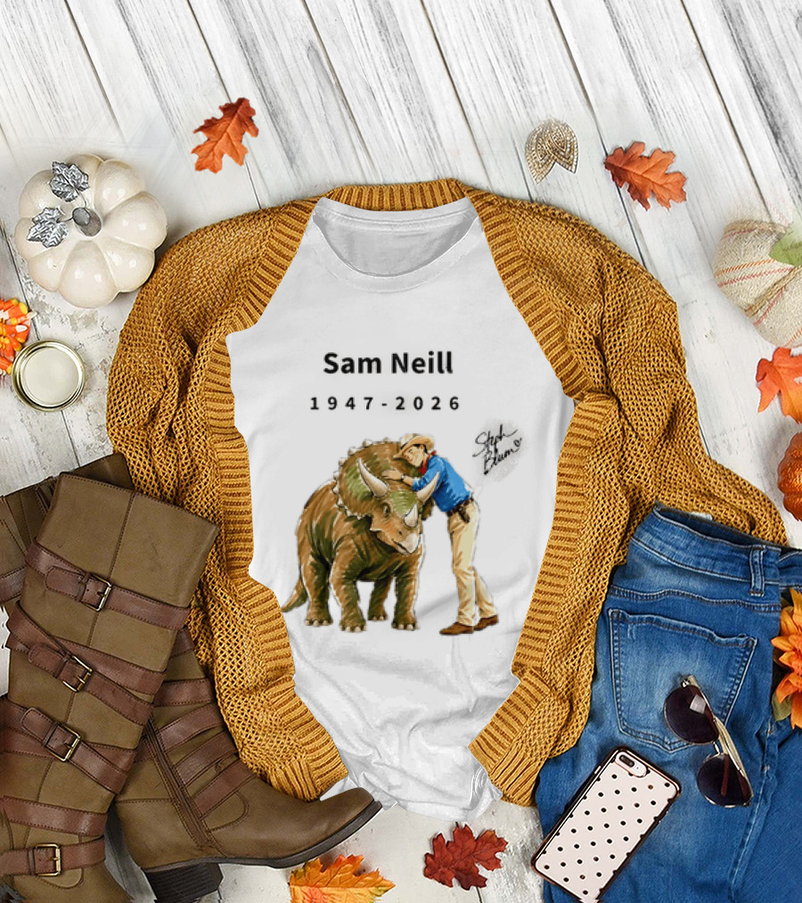 Sam Neill 1947 2026 Jurassic Park Iconic Triceratops Scene T-Shirt