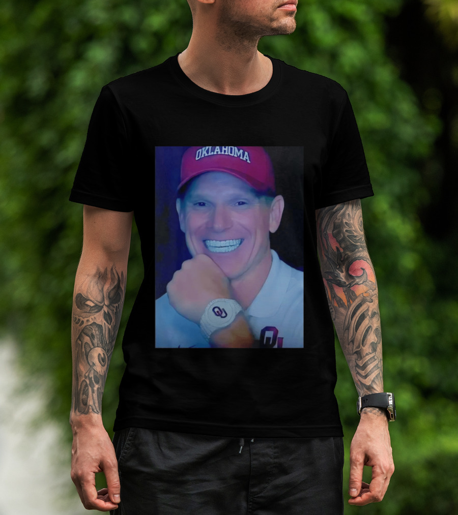 Oklahoma Sooners Brent Venables Smiling With Grill And OU T-Shirt