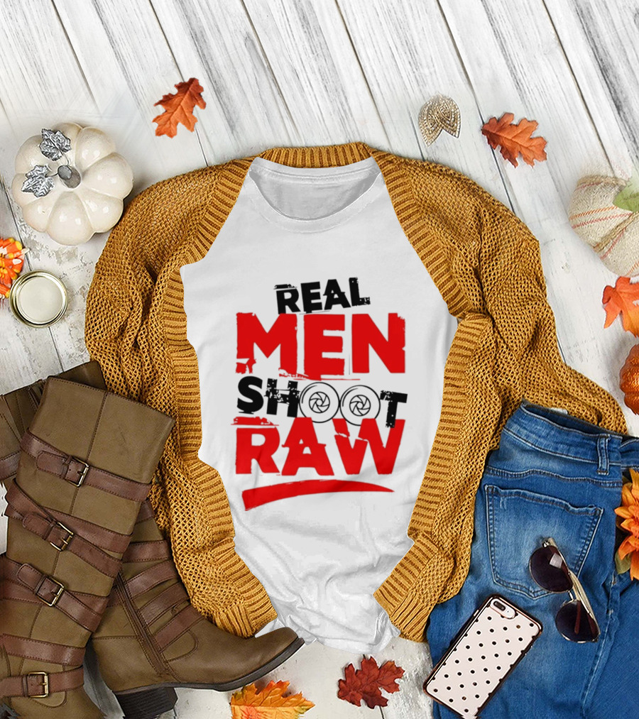 Real Men Shoot RAW Camera Shutter Aperture Photography T-Shirt