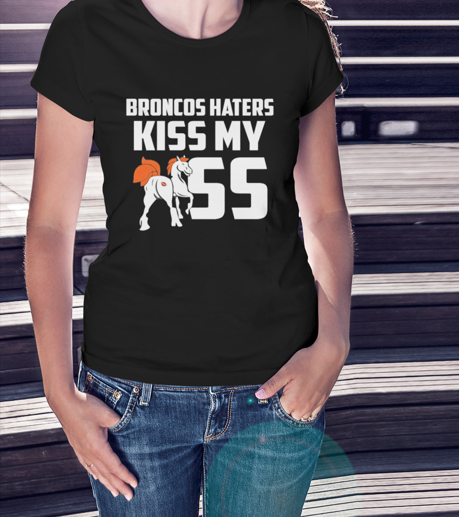 Broncos Haters Kiss My SS Horse And Lip Print T-Shirt