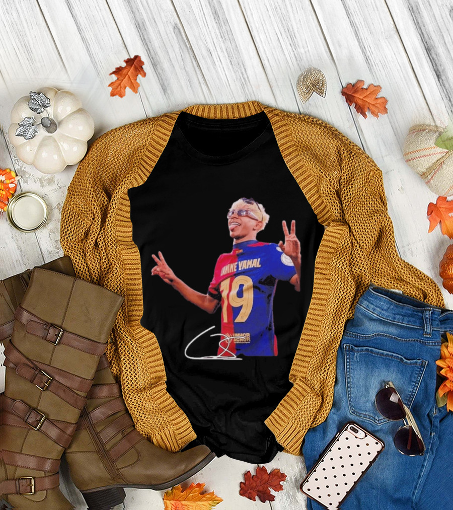 Lamine Yamal Barcelona Peace Sign Celebration 19 Jersey T-Shirt