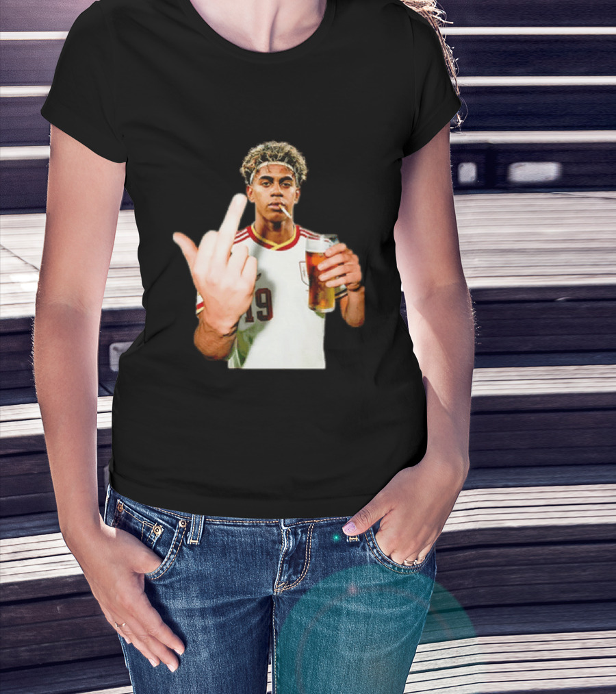 Lamine Yamal Spain National Team 19 Middle Finger And Beer T-Shirt