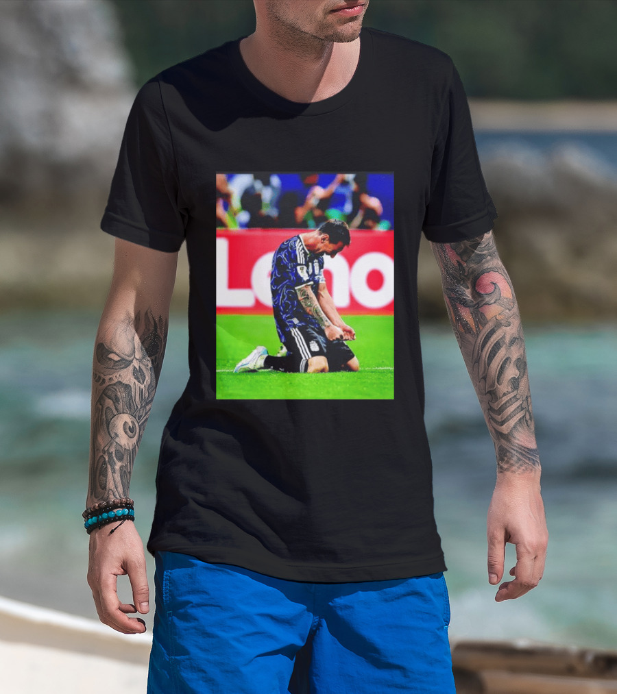Argentina Football Icon Lionel Messi Kneels In Triumph National Team Victory T-Shirt