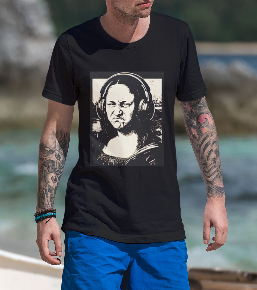 Mona Lisa Headphones Grumpy Expression Fusion T-Shirt