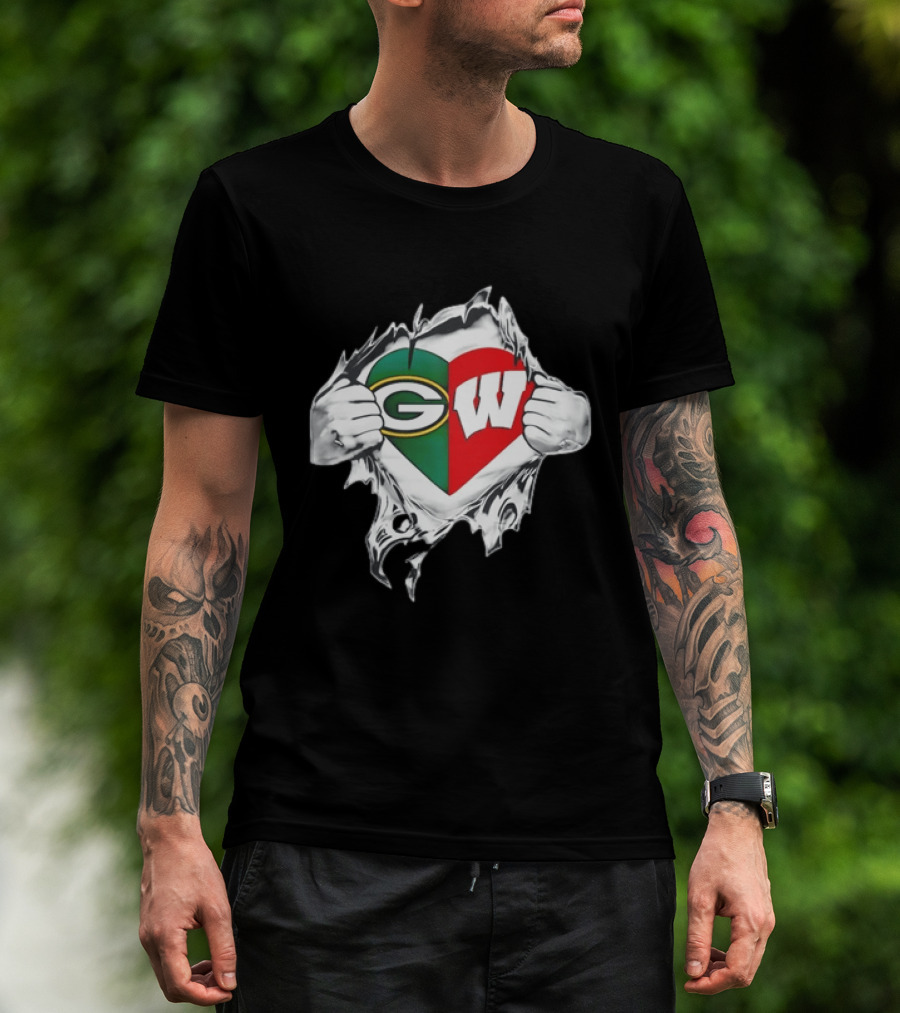 Green Bay Packers Wisconsin Badgers Torn Chest Reveal Heart T-Shirt