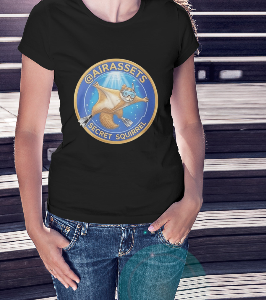 AIRASSETS Secret Squirrel Scuba Diving Flying Squirrel T-Shirt