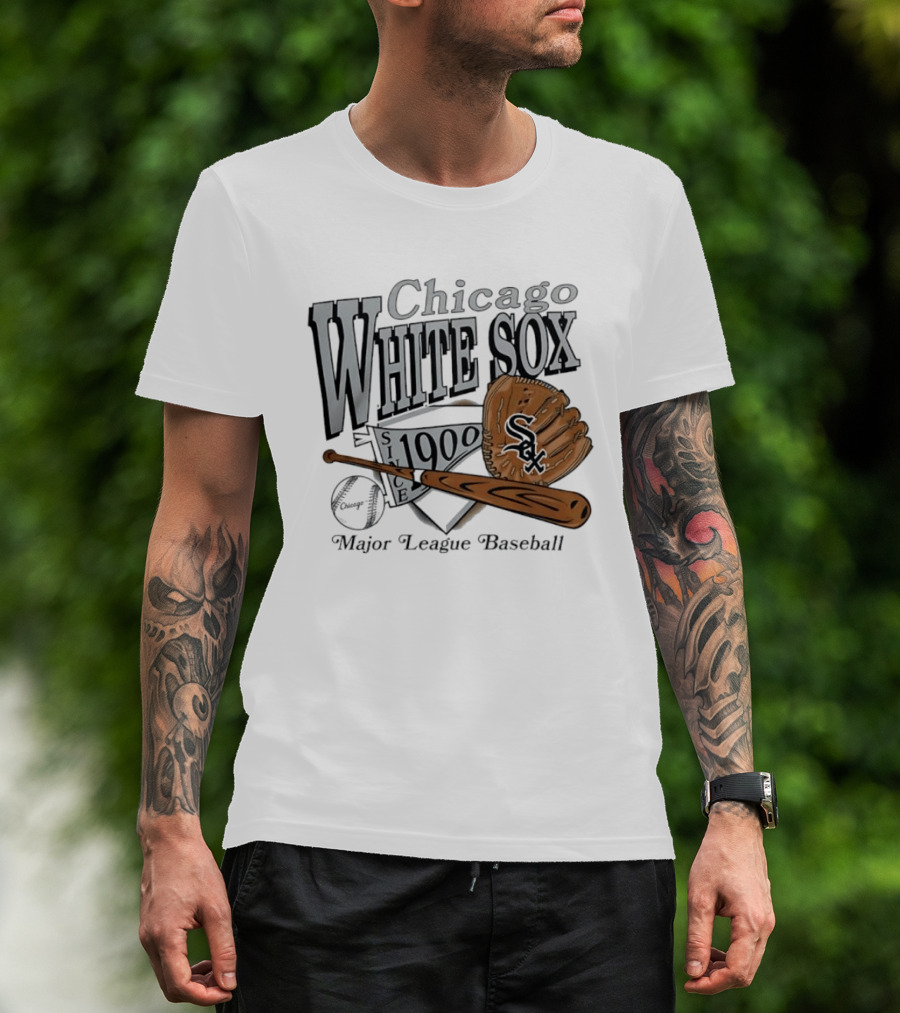 Chicago White Sox Since 1900 Major League Baseball Vintage Style Glove And Bat T-Shirt