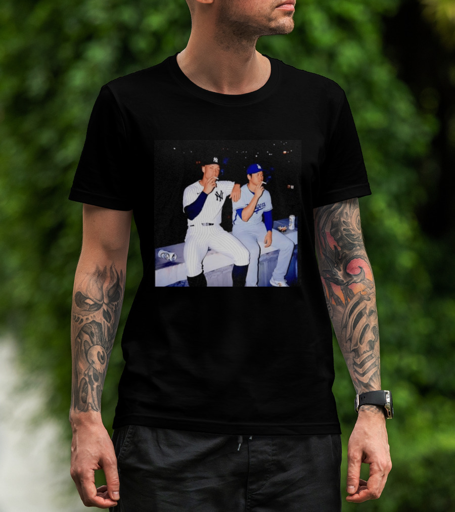 Aaron Judge New York Yankees Shohei Ohtani Los Angeles Dodgers MLB Smoking Scene T-Shirt