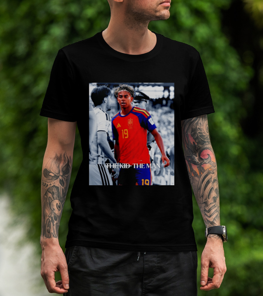 Spain 19 Lamine Yamal The Kid The Man T-Shirt