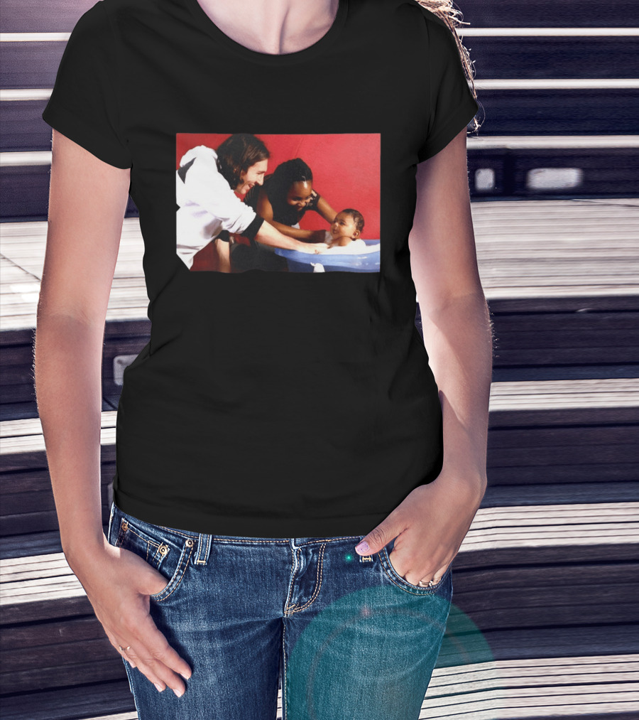 Lionel Messi Bathes Baby Lamine Yamal Legendary Blessing Football Moment T-Shirt