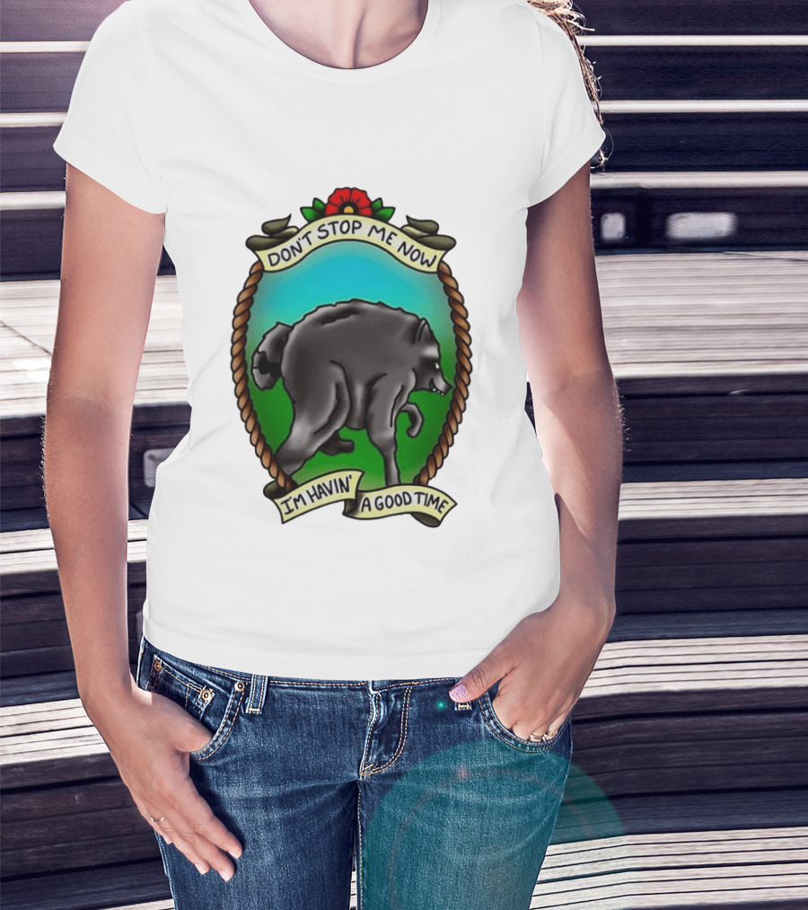 Dancing Wolf Don't Stop Me Now I'm Havin' A Good Time T-Shirt