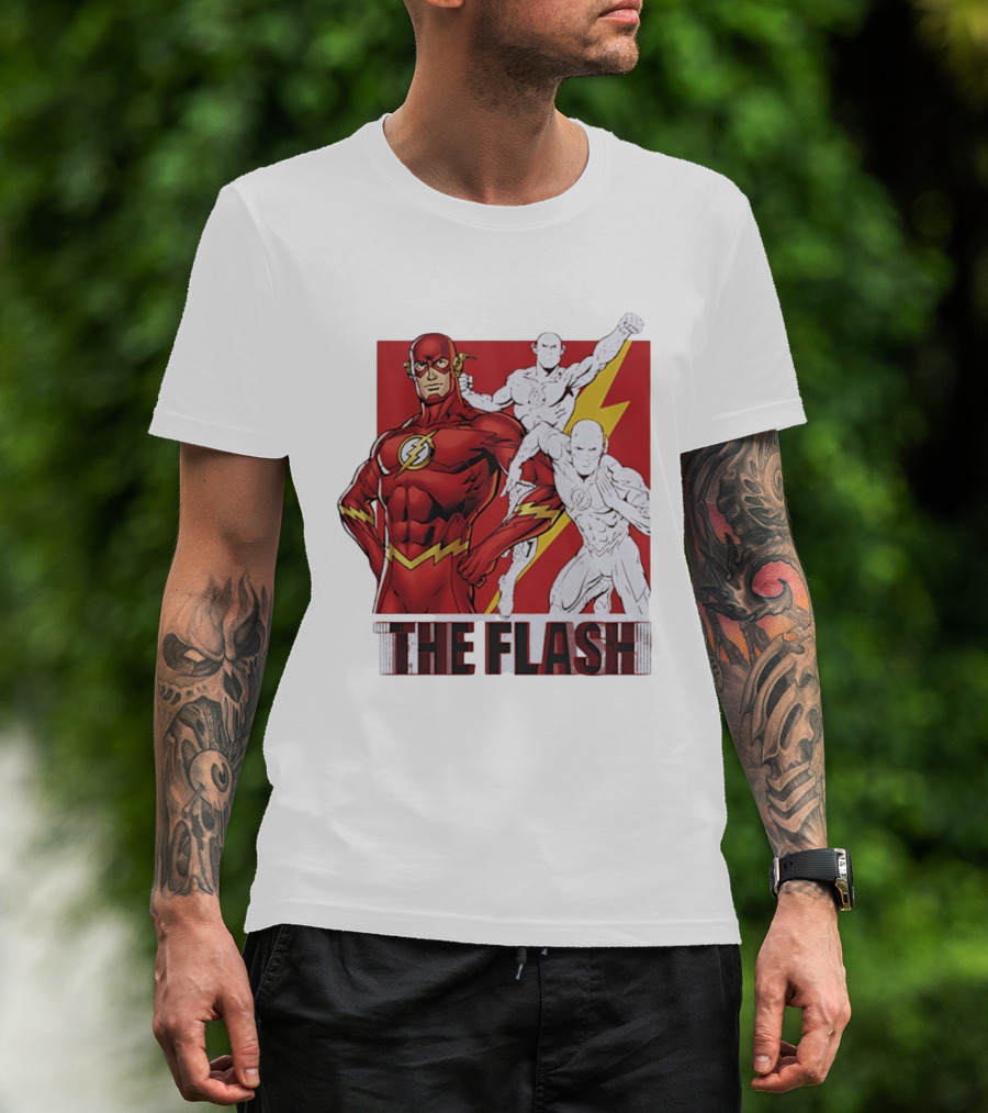The Flash Scarlet Speedster DC Comics Lightning Bolt Heroic Pose T-Shirt