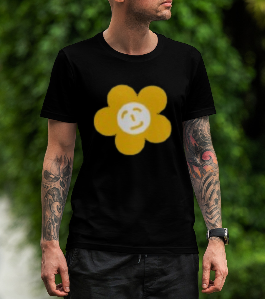 Paperboxmart Store Smiling Yellow Flower Face T-Shirt