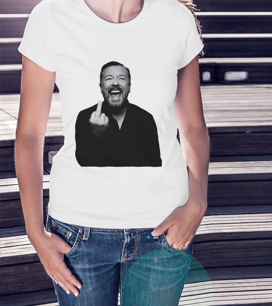 Anh Ricky Gervais Laughing Middle Finger Gesture T-Shirt