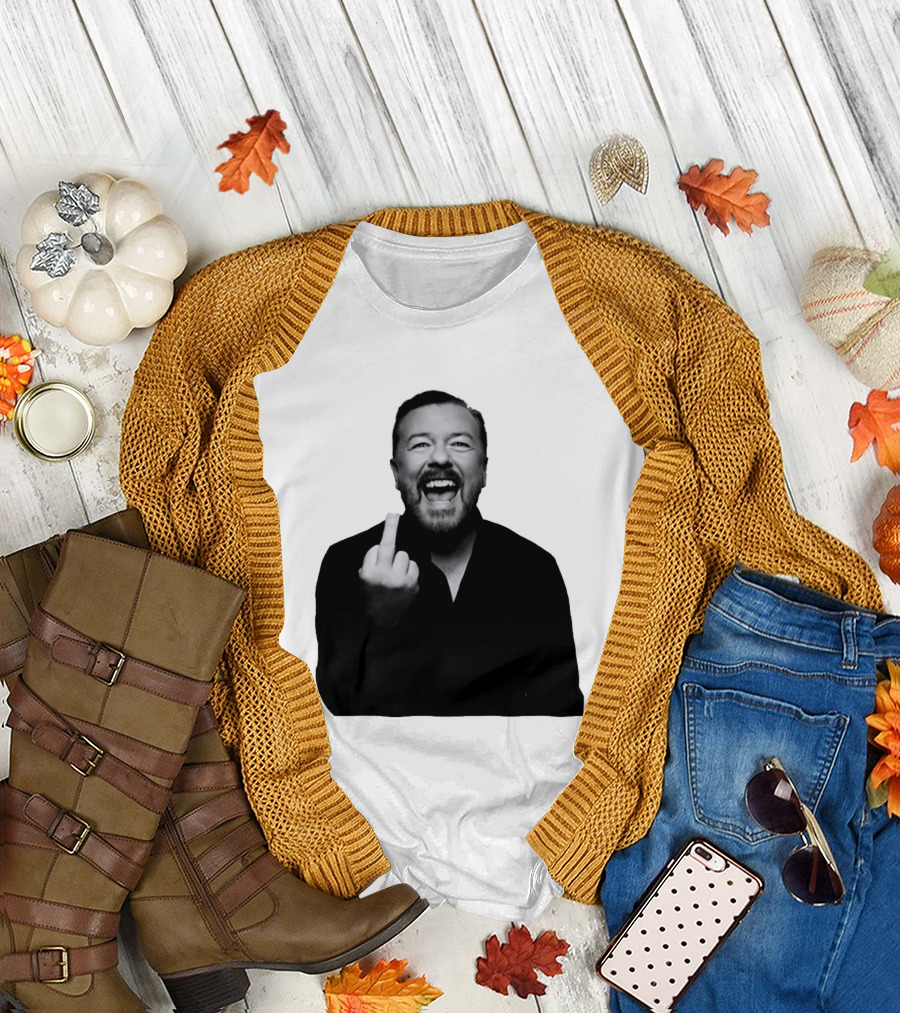 Anh Ricky Gervais Laughing Middle Finger Gesture T-Shirt