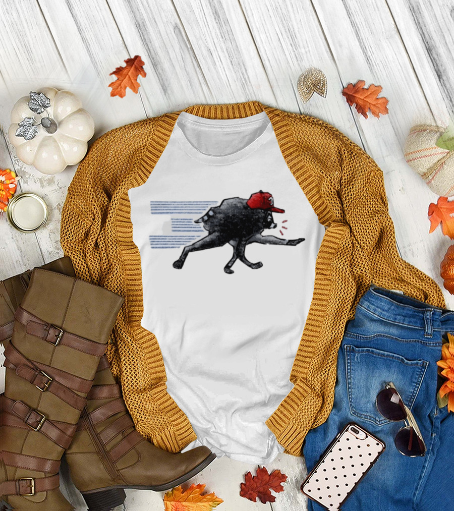 Toronto Blue Jays Baseball Raccoon Wearing Red Cap MLB T-Shirt